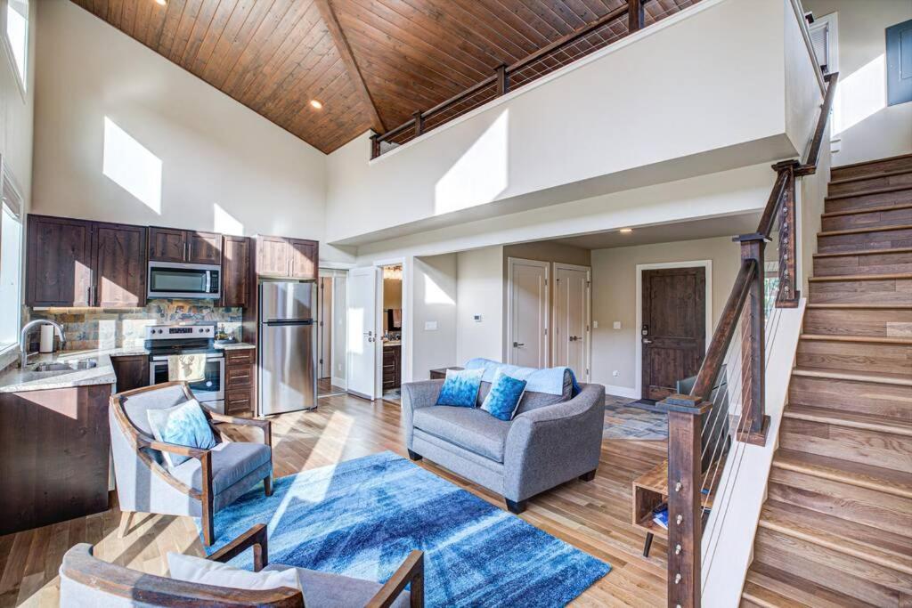 Newly Built Modern Chalet Duplex - 2 Mount Hood Village Exterior foto